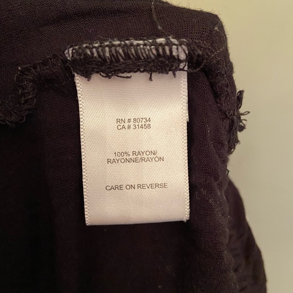 BCBGeneration sleeveless top - Picture 5 of 8